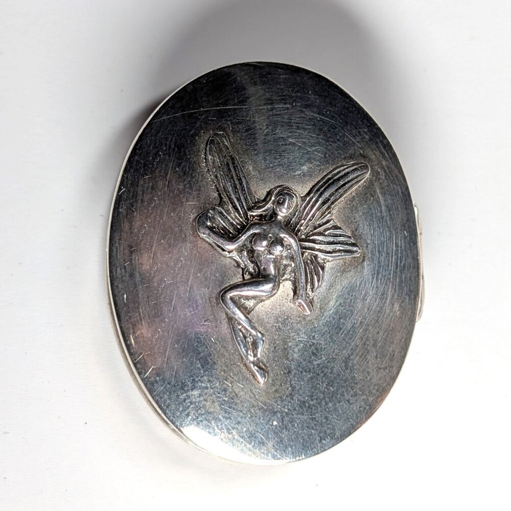 Sterling Silver Fairy pill box or trinket Box - Picture 8 of 14